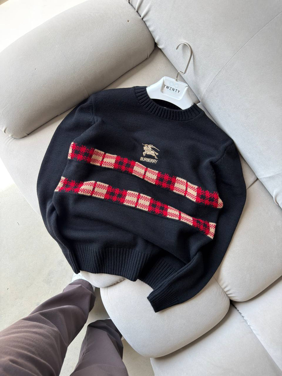 Burberry Siyah Renk Logo İşlemeli Triko Sweatshirt